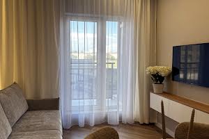 квартира за адресою Краснова вул., 3а