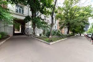 комерційна за адресою Тарасівська вул., 3-А