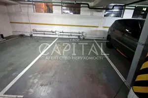 комерційна за адресою Жилянська вул., 59