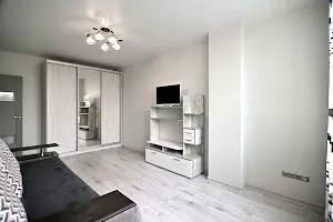 квартира за адресою Степана Бандери вул., 1е