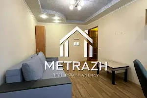 квартира за адресою Польова вул., 8