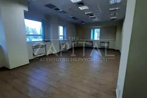 комерційна за адресою Новокостянтинівська вул., 13/10