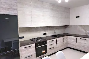 квартира за адресою Привокзальна вул., 12
