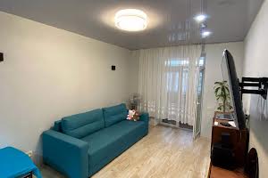 квартира за адресою 12 квітня, 23
