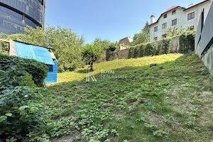 участок по адресу Болсуновская ул. (Сергея Струтинского)