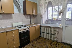 квартира за адресою Гната Хоткевича вул., 67а