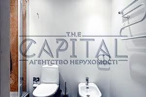 комерційна за адресою Жилянська вул., 5