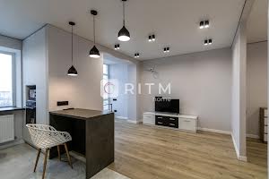 квартира за адресою Височана вул., 18