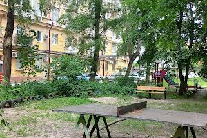 квартира за адресою Дмитра Яворницького просп. (Карла Маркса), 90