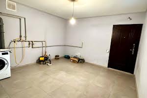 будинок за адресою Дніпрова, 31Б