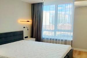 квартира за адресою Космічна вул., 5