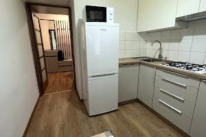 квартира за адресою Івана Богуна вул., 4