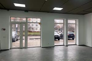 комерційна за адресою Володимира Івасюка вул., 47