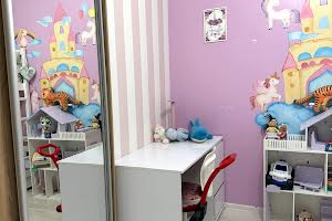 квартира за адресою Перлинна вул., 11