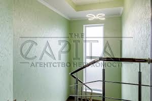 дом по адресу с. Лесники, Виноградная ул.