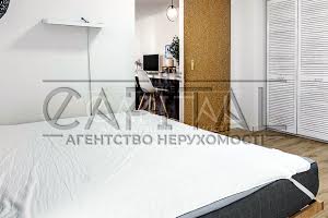 квартира за адресою Регенераторна вул., 4