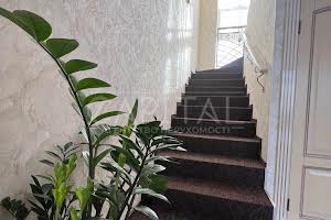будинок за адресою Центральна вул.