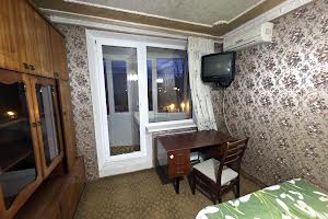 квартира за адресою Бучми вул. (Командарма Уборевича), 28-64