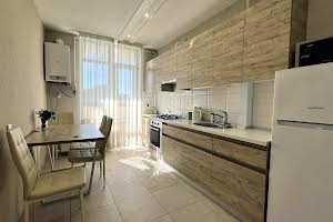 квартира за адресою Короля Данила вул., 20