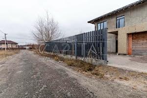 будинок за адресою Набережний