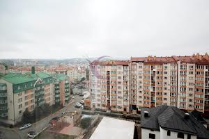 квартира за адресою Щербанюка, 79