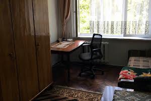 квартира за адресою Наукова вул., 76