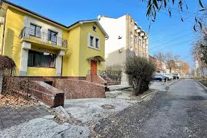 будинок за адресою Володимира Моссаковського вул. (Клари Цеткін), 30-А