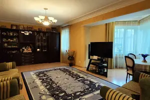 квартира за адресою Педагогічна вул., 17