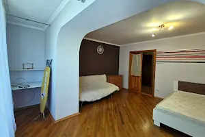 квартира за адресою Хмельницького, 9