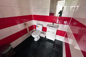 комерційна за адресою Проскурівська вул., 1