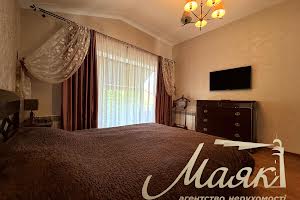 будинок за адресою Центральна вул.