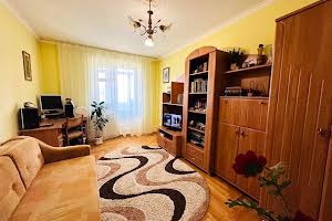 квартира за адресою Айвазовського вул., 10