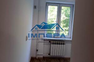 квартира за адресою Навроцького вул., 17