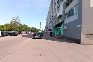 комерційна за адресою Рівне, вул. Набережна, 14