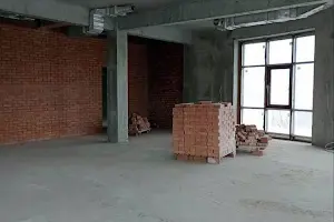 комерційна за адресою Набережно-Печерська дорога , 2