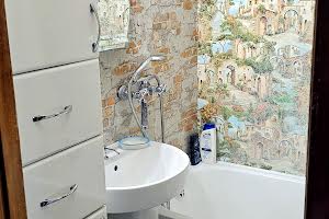 квартира за адресою Центральна, 34