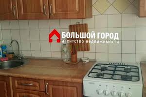 квартира за адресою Моторостроителей, 28