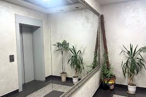 коммерческая по адресу Киев, Вячеслава Черновола ул., 20