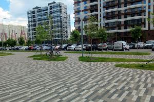 комерційна за адресою Родини Крістерів вул., 18/6