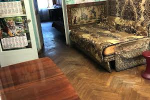 квартира за адресою Євгена Танцюри вул., 28