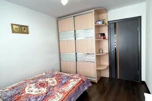 квартира за адресою Крайна вул., 1А