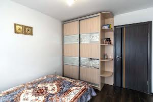 квартира за адресою Крихівецька вул., 99