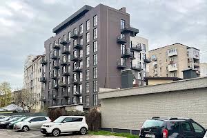 комерційна за адресою Педагогічна вул., 16а