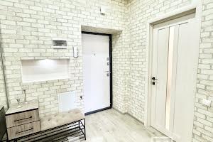 квартира за адресою Головна, 220В