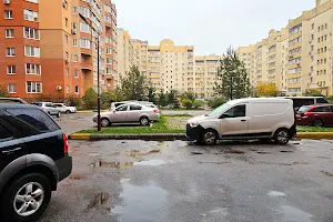 квартира по адресу Машинобудівників ул., 2 в