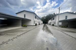 будинок за адресою с. Лютіж, Приморська, 2