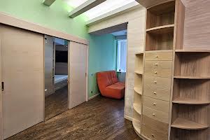квартира за адресою Шевченка пл., 4