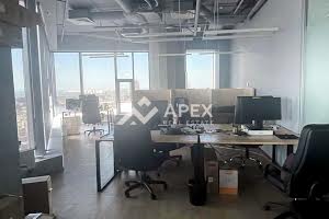 комерційна за адресою Спортивна пл., 1а