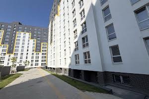 квартира за адресою Залізнична вул., 8