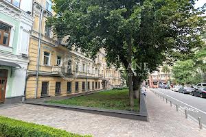 комерційна за адресою Богдана Хмельницького вул., 29